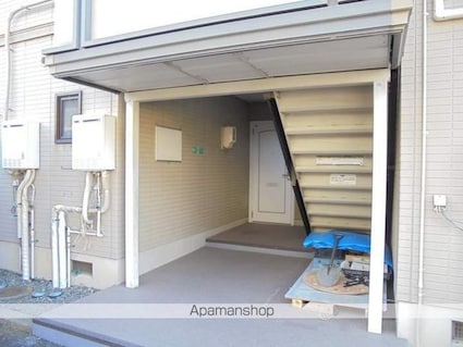 フレグランス日詰Ｂ[2LDK/62.07m2]のエントランス