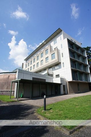 レオパレス駒場東大前の玄関写真