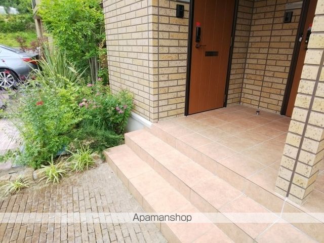 グラン チュイール B棟の内装写真