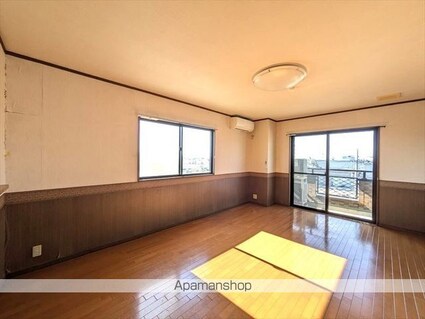 ＴＳＵ２１[3LDK/78.54m2]のリビング・居間