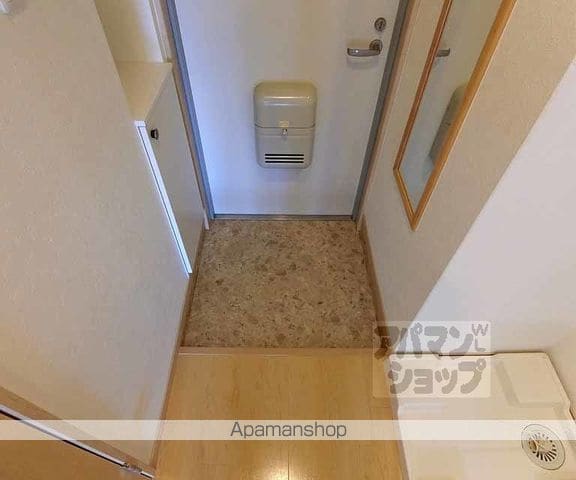フラッティ壬生坊城の内装写真