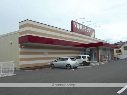 ダイヤモンドムーン[1LDK/50.53m2]の周辺3