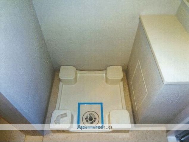 プレミスト新宿都庁前の内装写真