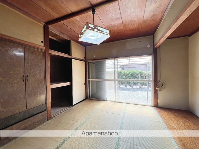 焼津市 1階建 築57年の内装写真