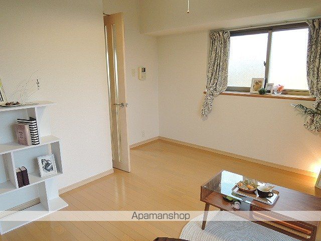 プログレスNの内装写真