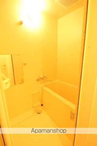 eーoneの内装写真