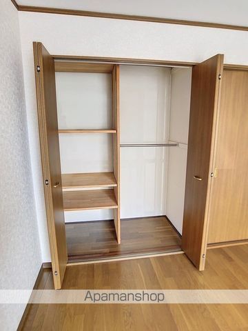 イースタン鶴田の内装写真