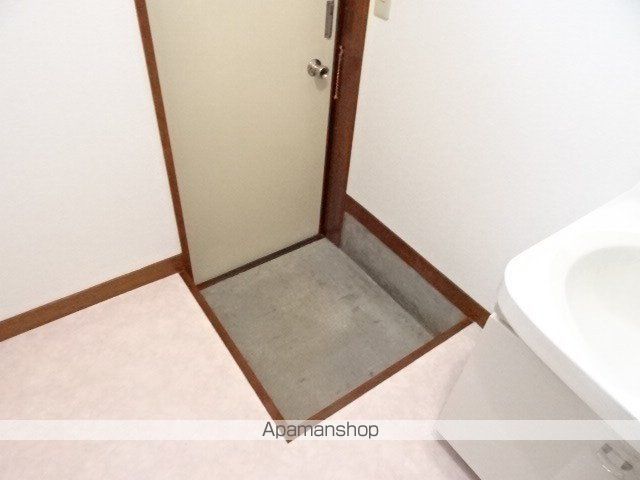 浜松市中央区 1階建 築31年の内装写真