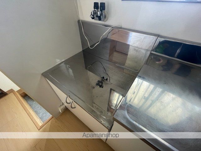 レインボー丸根の内装写真