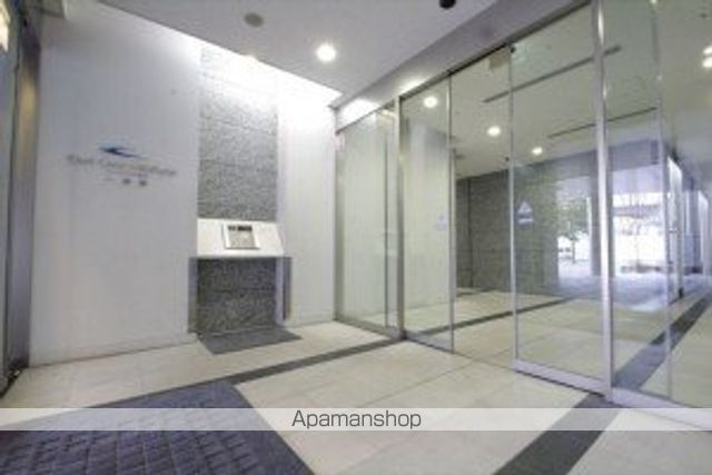 イーストコア曳舟一番館の玄関写真