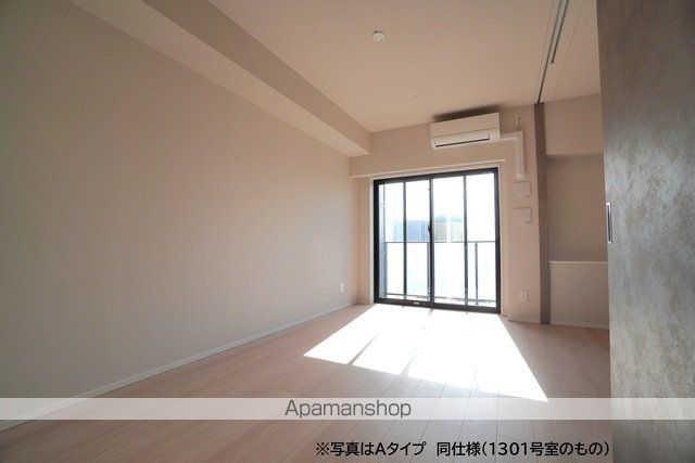 シーズンフラッツ浅草六丁目の内装写真