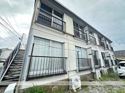 片岡コーポ[2K/27.7m2]の外観1