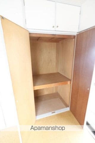 ドゥエル倉本の内装写真