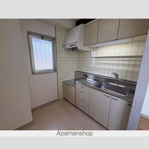 ロイヤルマンションHAMADAの内装写真