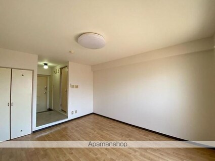 プチメゾン片原町[1R/18.44m2]の内装2