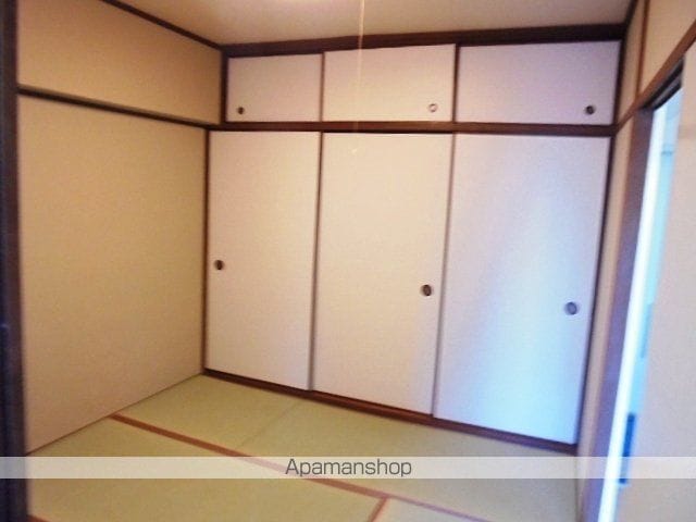 マンションサンプラザIの内装写真