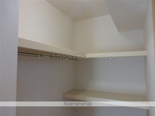 パインビレッジ　ビオーラ[1LDK/47.08m2]の収納