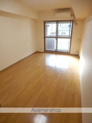 千葉県千葉市中央区弁天２丁目[1K/30.94m2]のリビング・居間