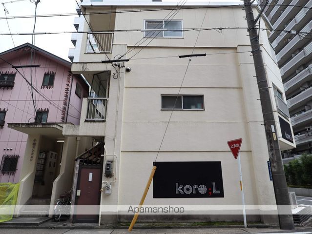 小塩マンションの外観写真