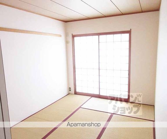 メゾンヤマギワの内装写真