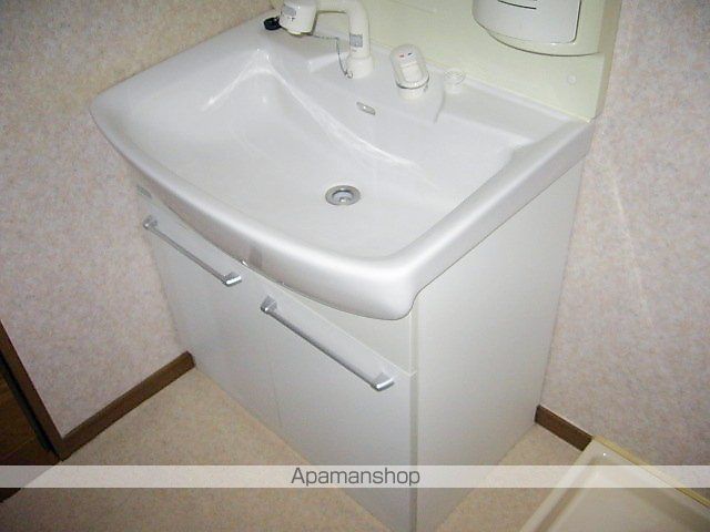 Vコートの内装写真