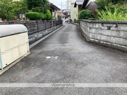 レオパレスエ・アロール[1K/23.71m2]のエントランス