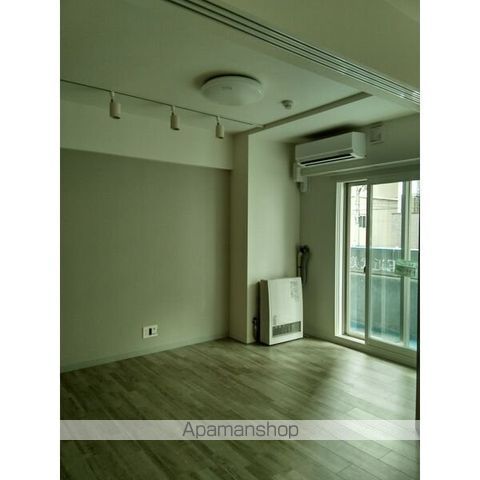 SーRESIDENCE近代美術館前の内装写真