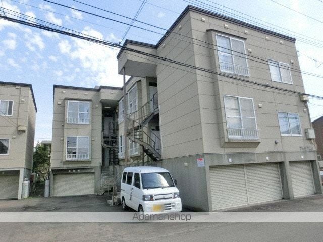 プラタナス曙B棟の外観写真