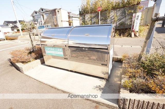 コスモ Bの内装写真
