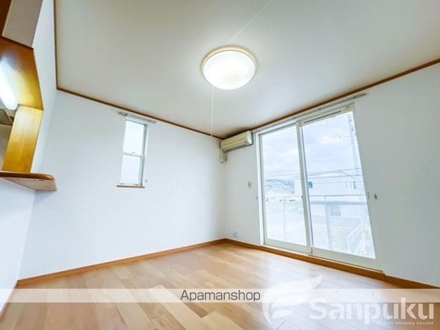 チェリッシュIの内装写真