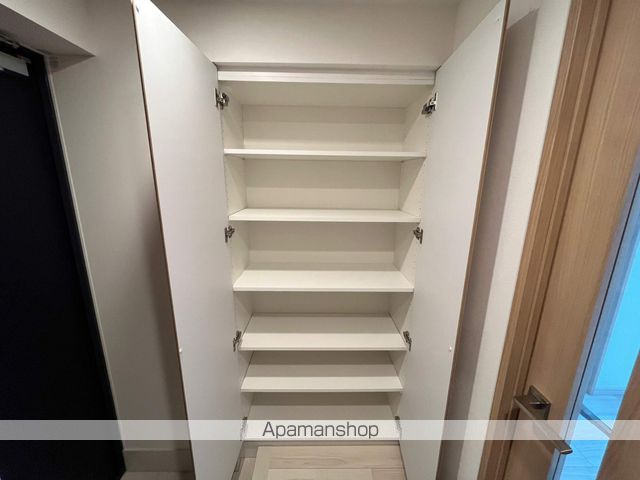 シーズンフラッツ武蔵小山の内装写真