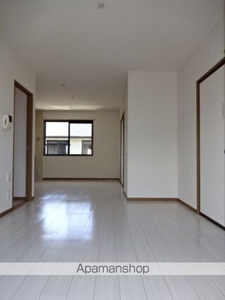 ベイサージュ・２２　Ｂ棟[3LDK/70.32m2]のリビング・居間