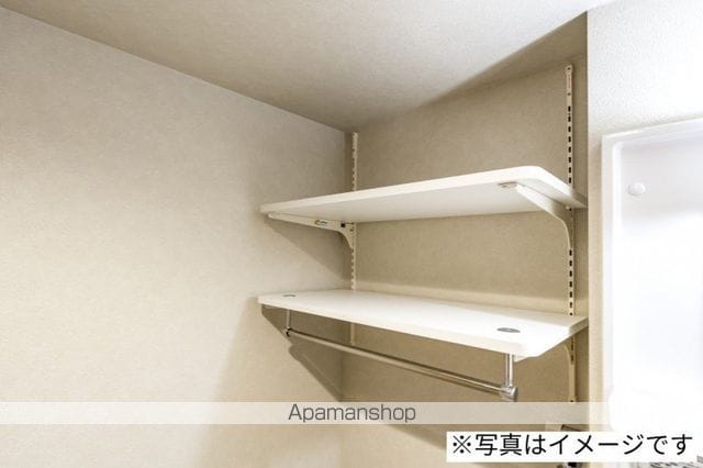 ROBOT HOME 一之江の内装写真