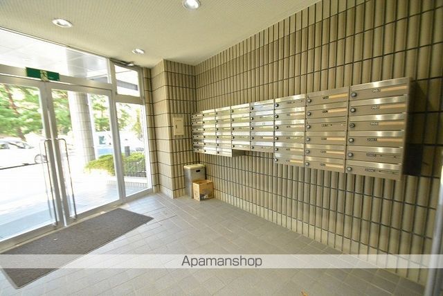 グリーンパーク小松島の玄関写真