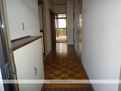 ハイツ八ツ坂[3K/53.83m2]の玄関