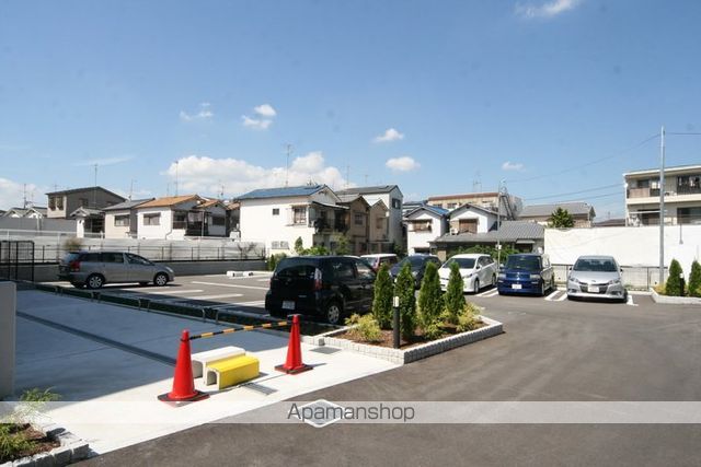 ホメ ラウレアのその他写真