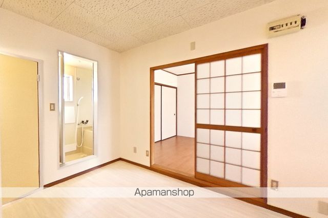 リバープール新田の内装写真