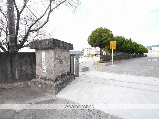ヴィブレA棟の周辺写真