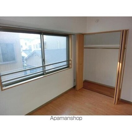 東京都新宿区片町[1DK/33.3m2]のリビング・居間1