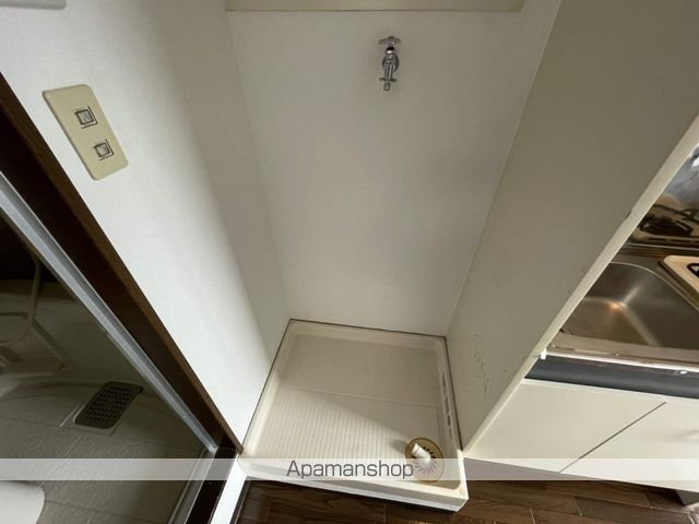 エバーミリオンIの内装写真