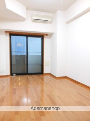 東京都港区芝３丁目[1K/22.4m2]のリビング・居間