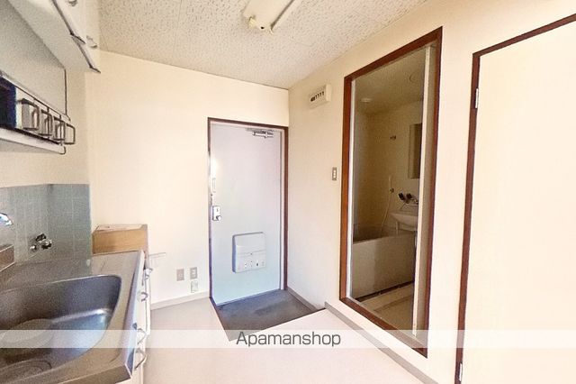 マンションタケシIの内装写真