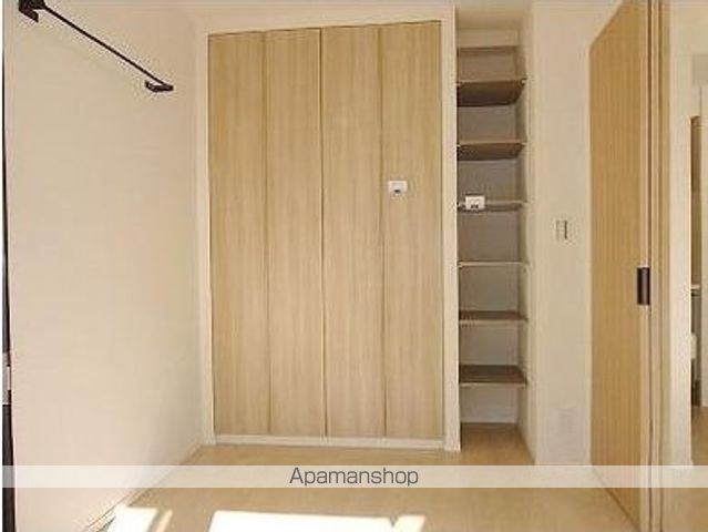 レジディア蒲田Vの内装写真