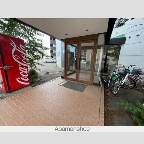 ラベラヴィータ西町の玄関写真