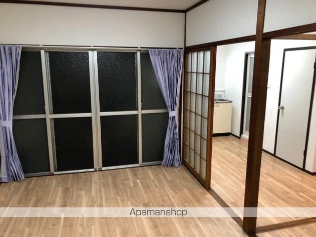 第2中万ビルの内装写真