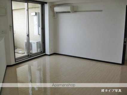 コンフォリア下北沢[1R/33.5m2]のリビング・居間