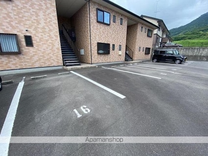 フォブールマルサンＡ・Ｂ・Ｃ[2LDK/55.89m2]の駐車場