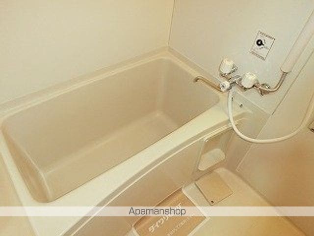 ホワイトコート前九年 Aの内装写真