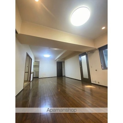 ルネ小岩[2LDK/68.2m2]のリビング・居間2
