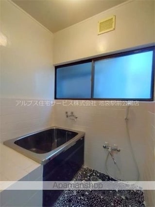 東京都豊島区南大塚２丁目[2DK/50.4m2]のバス